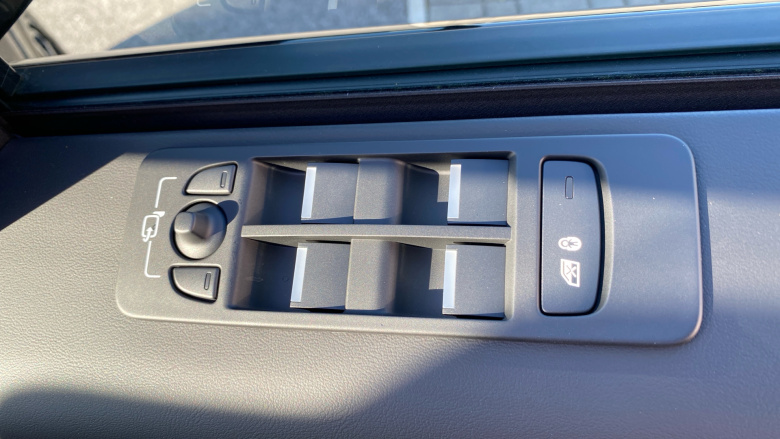 Land Rover Discovery Sport 1.5 P270e Metropolitan 5dr Auto [5 Seat] Station Wagon